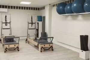 Postura 10 Pilates Studio