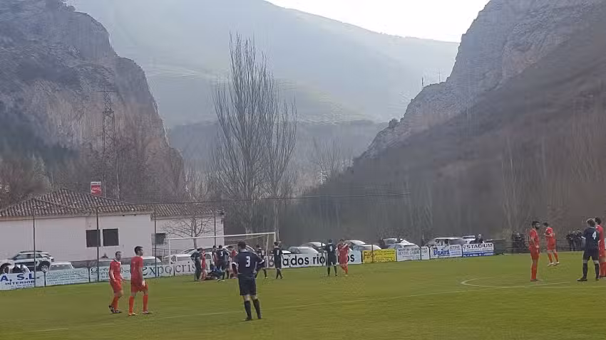 Recinto Deportivo La Isla