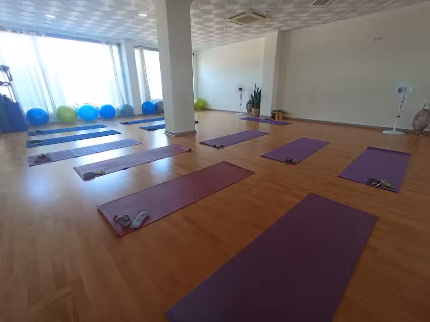 RESPIRA aula de movimiento