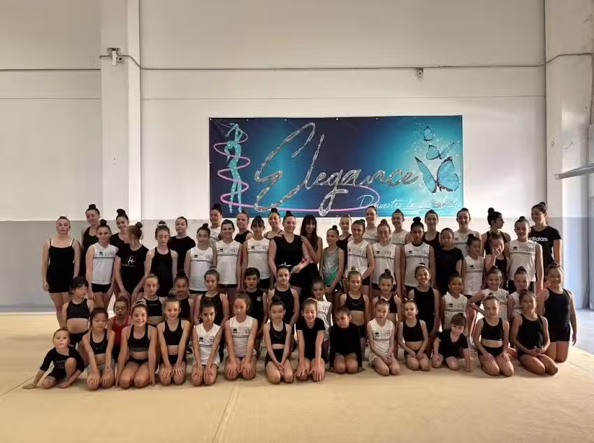 R&iacute;tmica Rivas Elegance