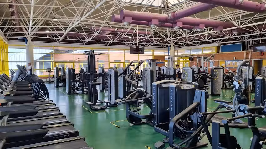 Sala Fitness Polideportivo Jos&eacute; Caballero