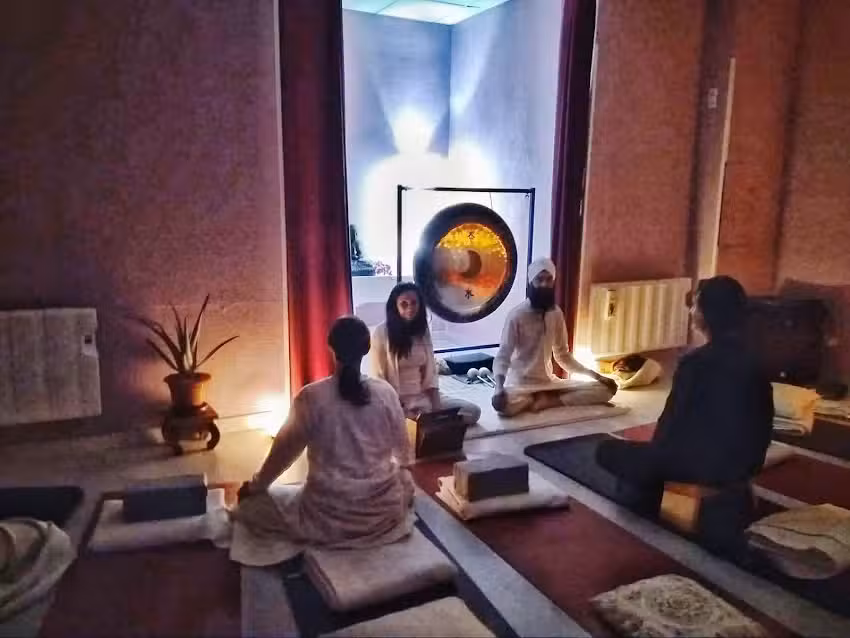 Savitri Artistas Del Yoga