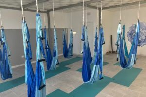 Shala Sangha. Yoga aéreo