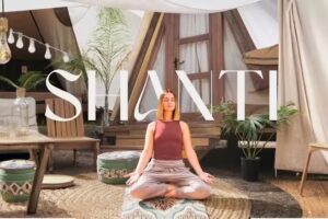 Shanti Yoga: Estudio de Yoga y Meditación