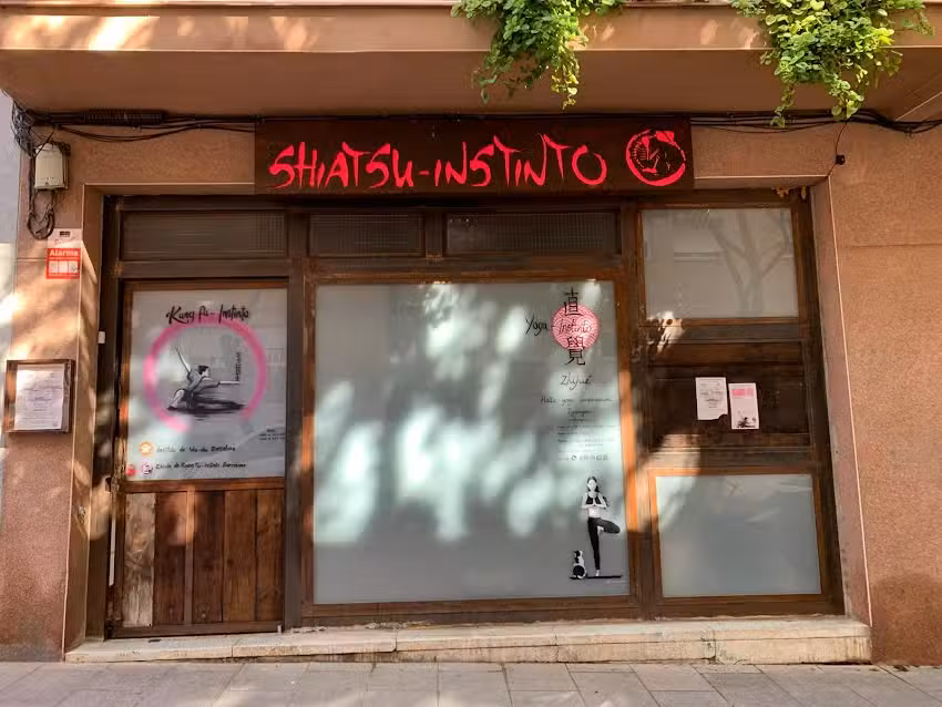 Shiatsu – Instinto | Centro de Salud y bienestar con terapias alternativas en Barcelona