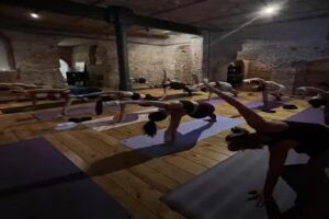 Soma Yoga Barcelona – Centro de yoga en Barcelona
