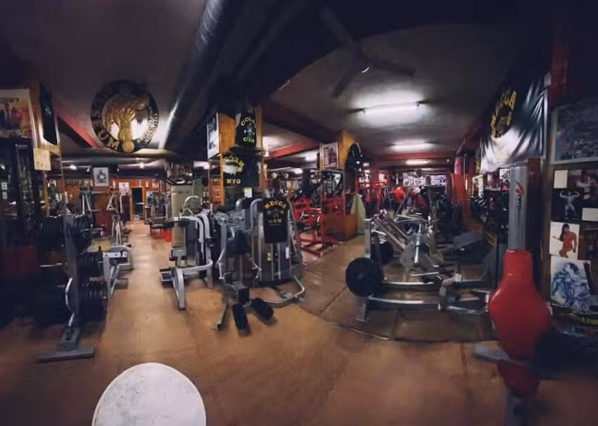 The Mecca Gym Granada By Sta Monica 1965