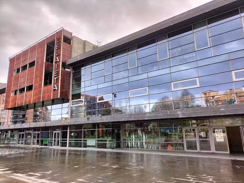 Udal Pilotalekua/Frontón Municipal