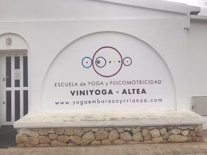 VINIYOGA ALTEA – VINIYOGA INTERNACIONAL | Clases de yoga. Formación de profesores de yoga. Yoga para embarazadas.