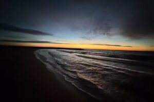 YOGA en la PLAYA con Tomás Ribes