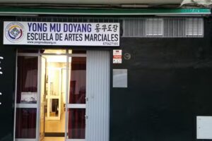 YONG MU DOYANG – EL CLUB DE LOS VALIENTES (Escuela de Artes Marciales)