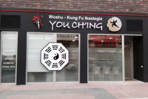 You Ch’ing Wushu – Kung Fu Ikastegia